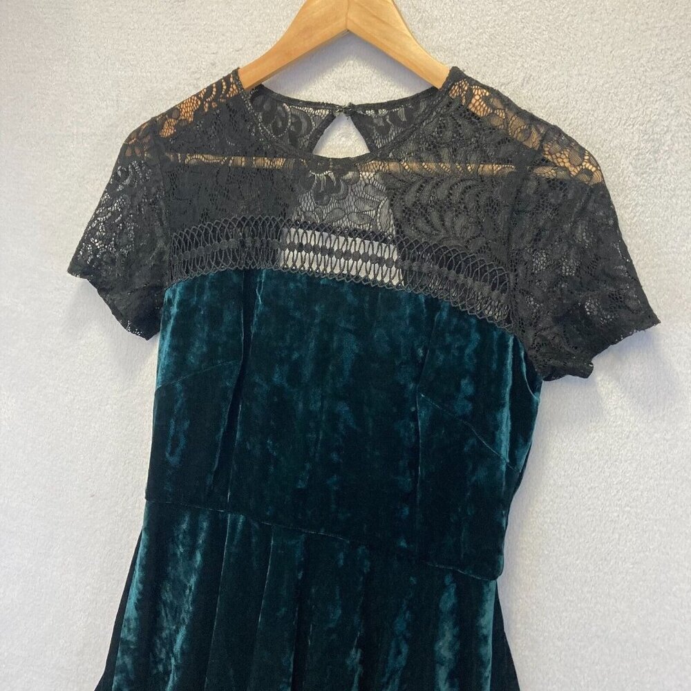 SANGRIA Green Velvet Mini Dress Women's Size 6 Lace Illusion Yoke Witchy - Picture 7 of 16